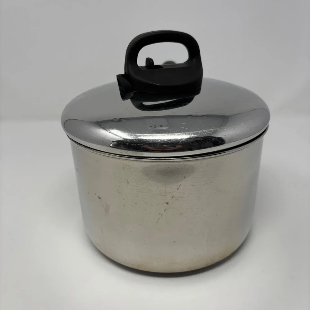 Revere Ware 97f 3QT Stainless Steel Saucepan with Lid Clinton, IL‎ USA